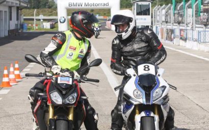 superbike school